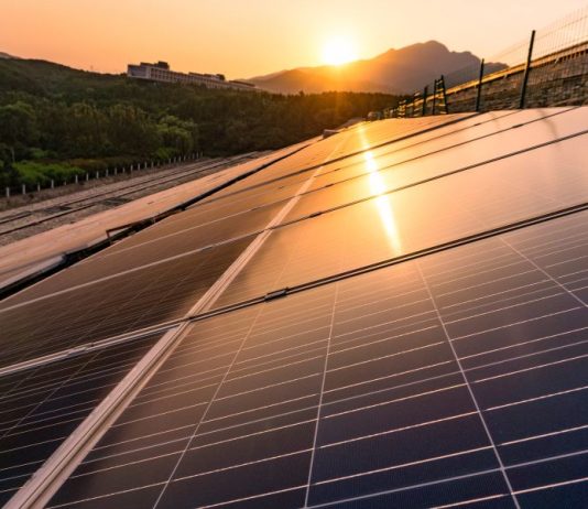 היתרונות של מערכות סולאריות בישראל