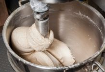 המדריך למטבחי חוץ: פתרונות נירוסטה מושלמים